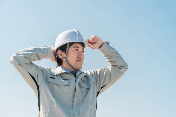業務拡張のため電気主任技術者の資格をお持ちの方を募集しております。